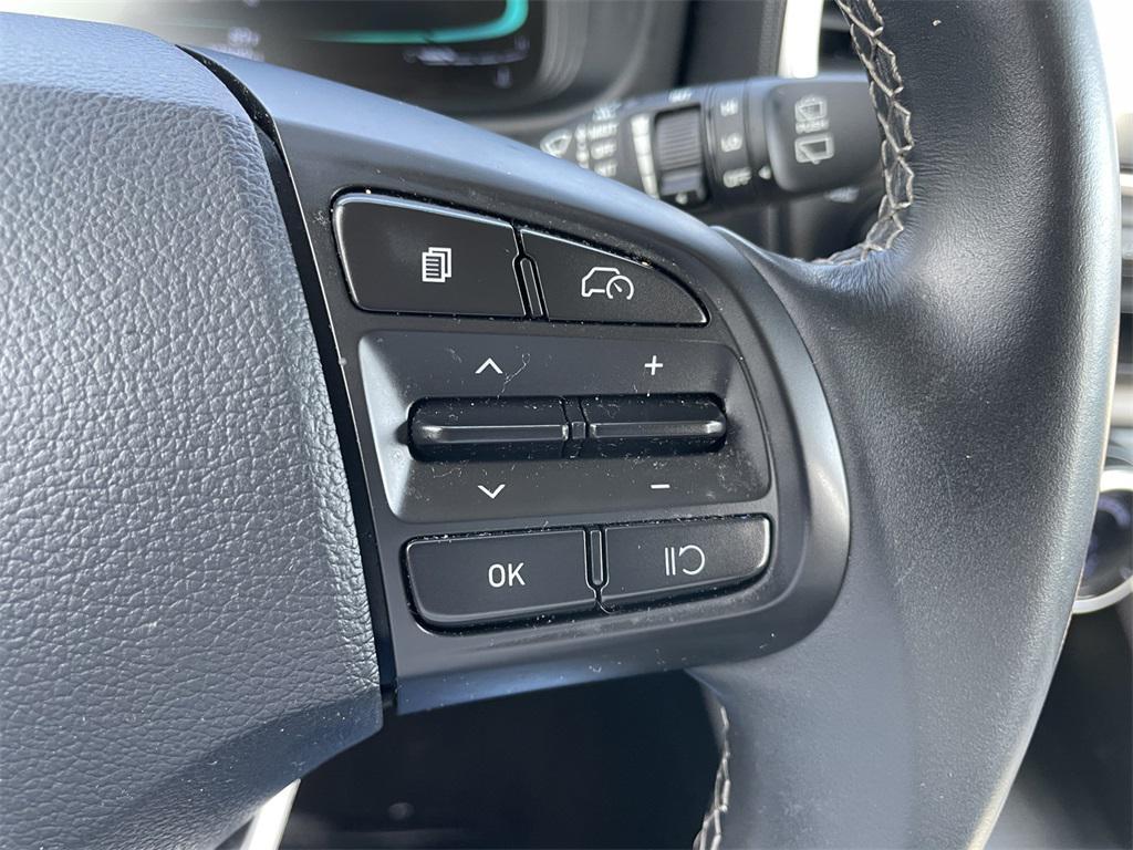 used 2024 Hyundai Venue car, priced at $17,800