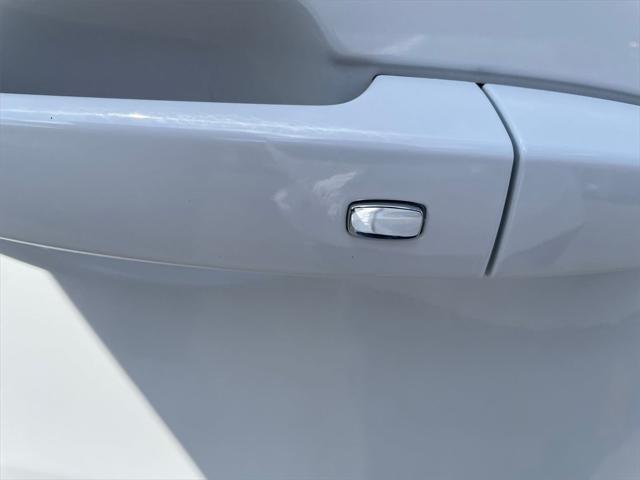 used 2022 Chevrolet Traverse car, priced at $29,600