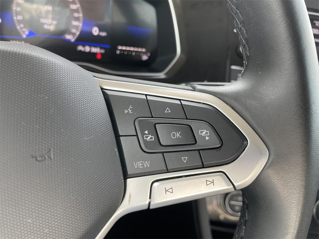 used 2024 Volkswagen Jetta car, priced at $19,600