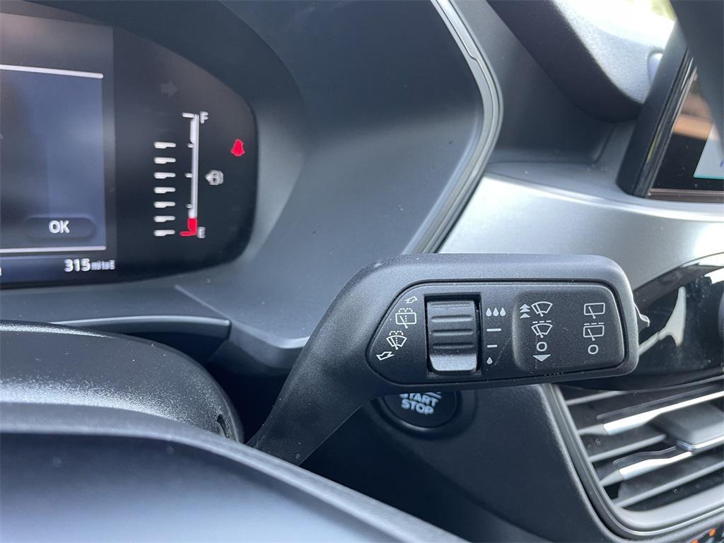 used 2023 Ford Escape car, priced at $21,400