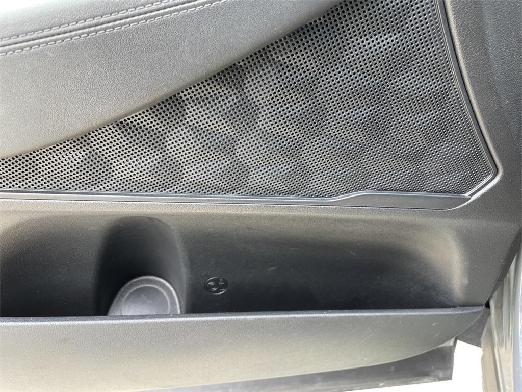 used 2021 Hyundai Santa Fe car, priced at $20,900
