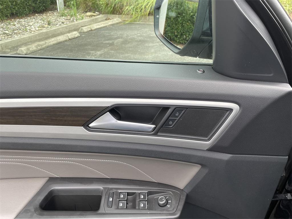 used 2022 Volkswagen Atlas car, priced at $26,700