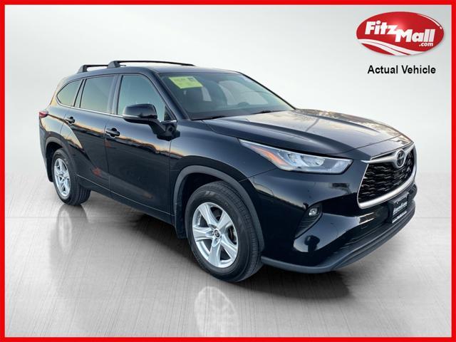 used 2020 Toyota Highlander car, priced at $25,000