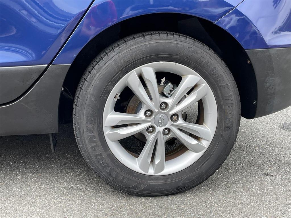 used 2013 Hyundai Tucson car, priced at $8,900