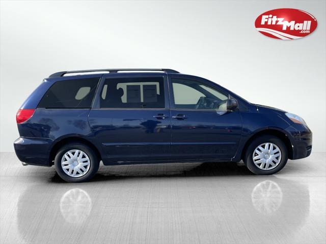used 2006 Toyota Sienna car, priced at $3,000