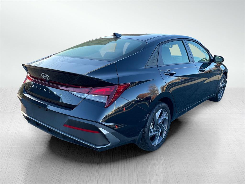 used 2025 Hyundai Elantra car, priced at $21,900