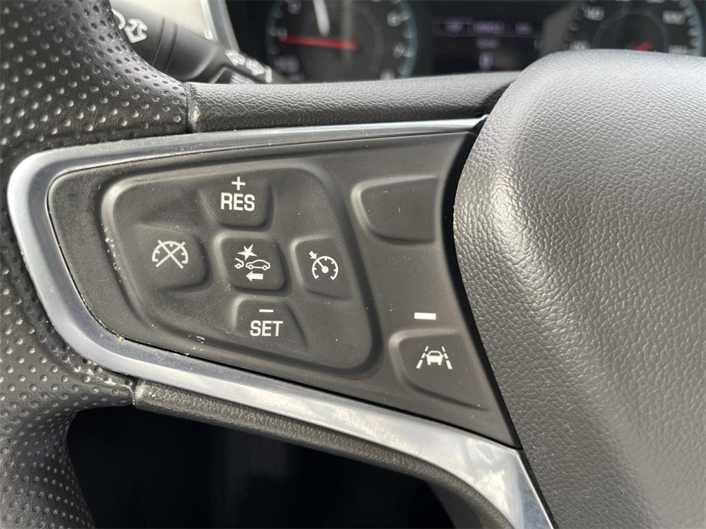 used 2023 Chevrolet Equinox car, priced at $21,600