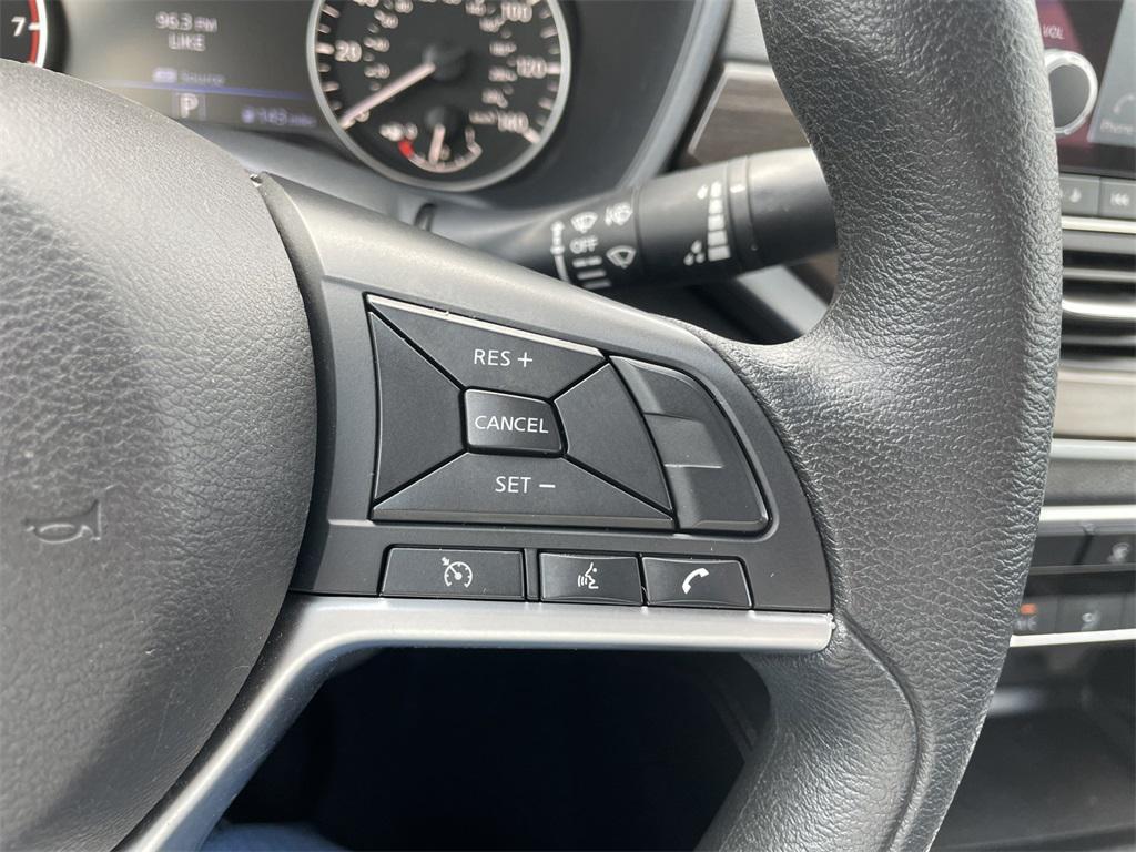 used 2023 Nissan Altima car, priced at $21,800