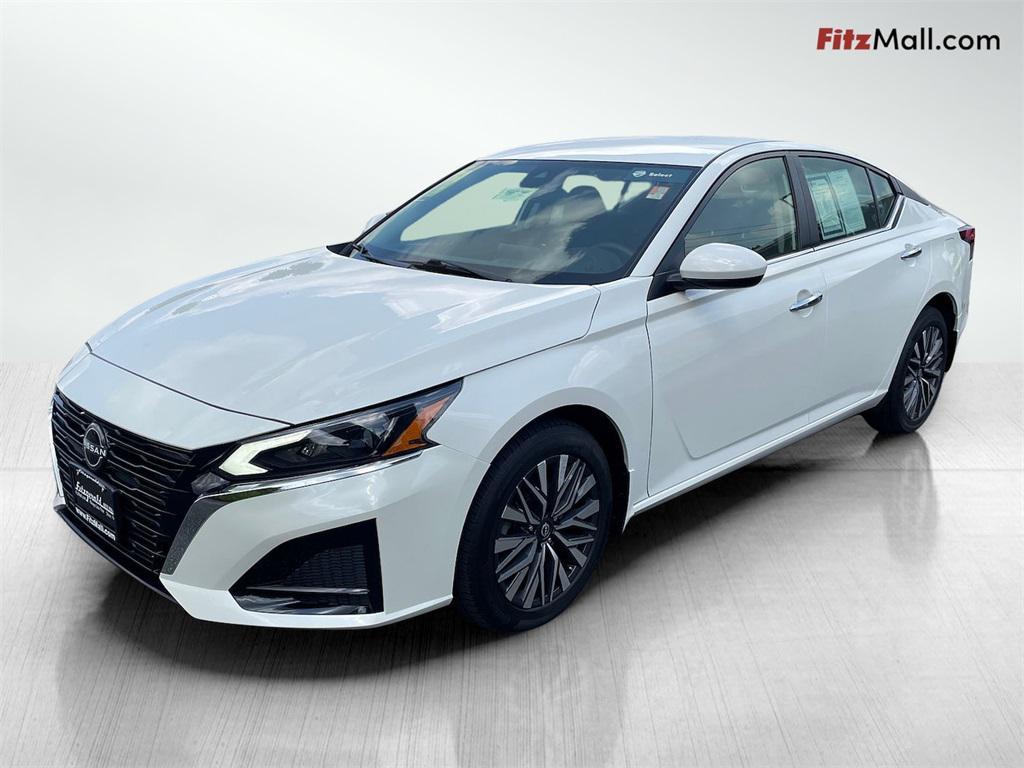 used 2023 Nissan Altima car, priced at $22,800
