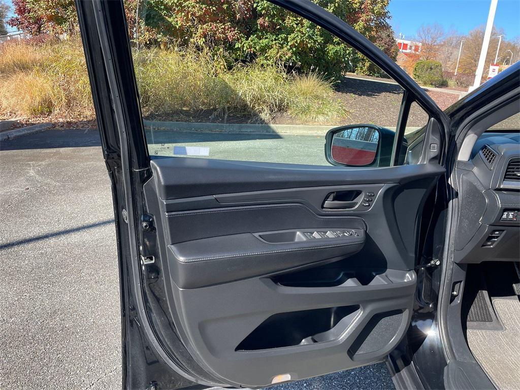 used 2024 Honda Odyssey car, priced at $35,200