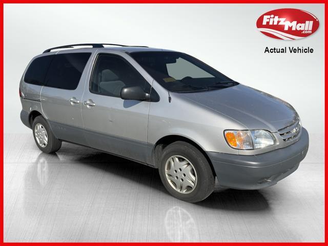 used 2003 Toyota Sienna car, priced at $5,900