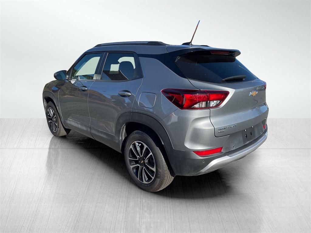 used 2025 Chevrolet TrailBlazer car, priced at $23,900