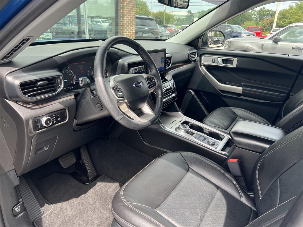used 2023 Ford Explorer car, priced at $32,900