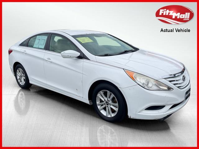 used 2013 Hyundai Sonata car, priced at $3,100