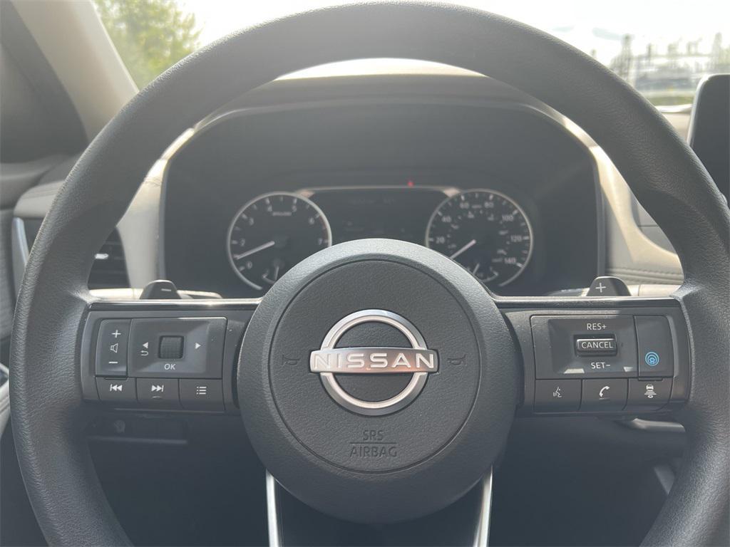used 2023 Nissan Rogue car, priced at $22,900
