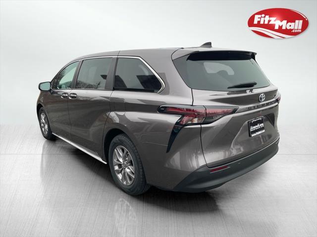 used 2023 Toyota Sienna car, priced at $38,600