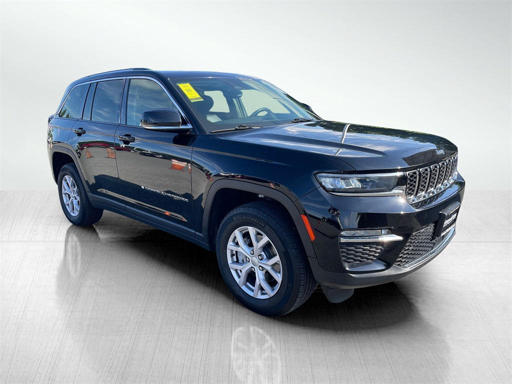 used 2022 Jeep Grand Cherokee car, priced at $31,500