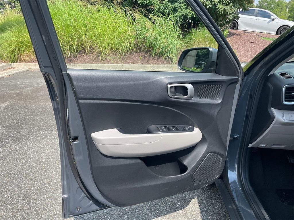 used 2024 Hyundai Venue car, priced at $18,400