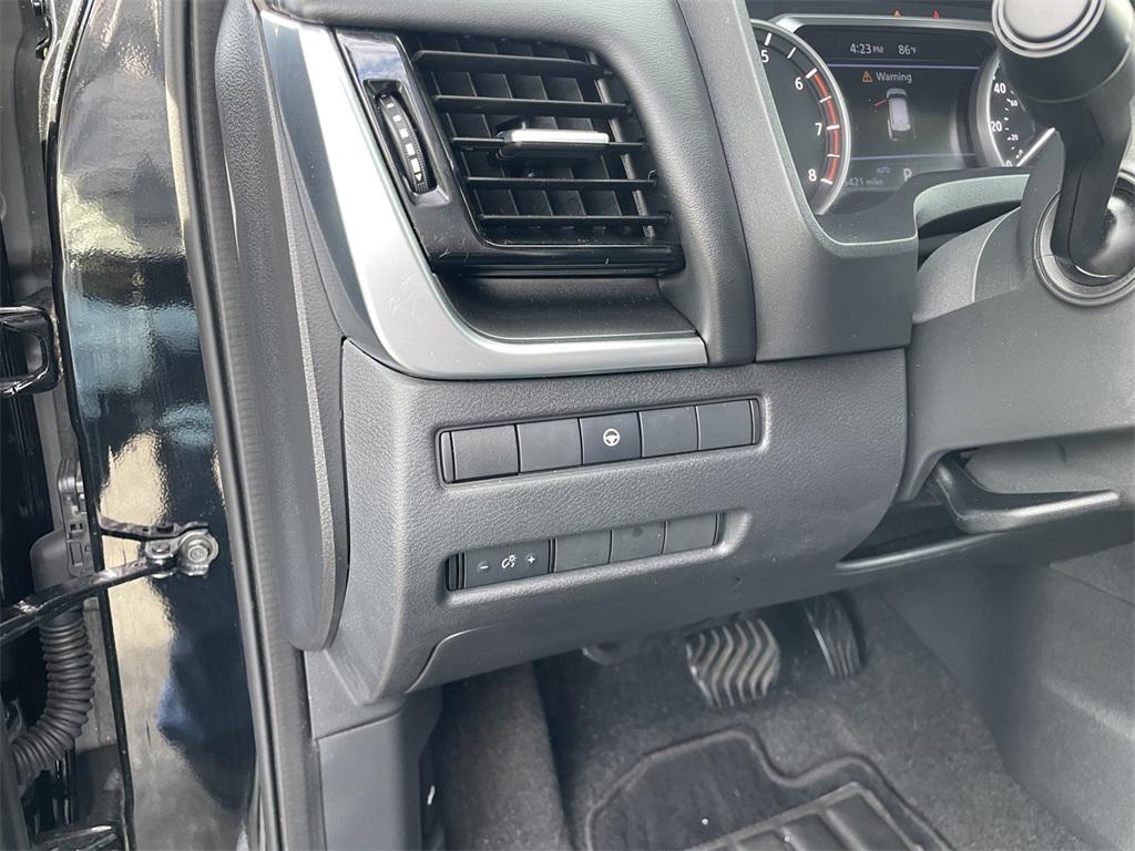 used 2021 Nissan Rogue car, priced at $22,500