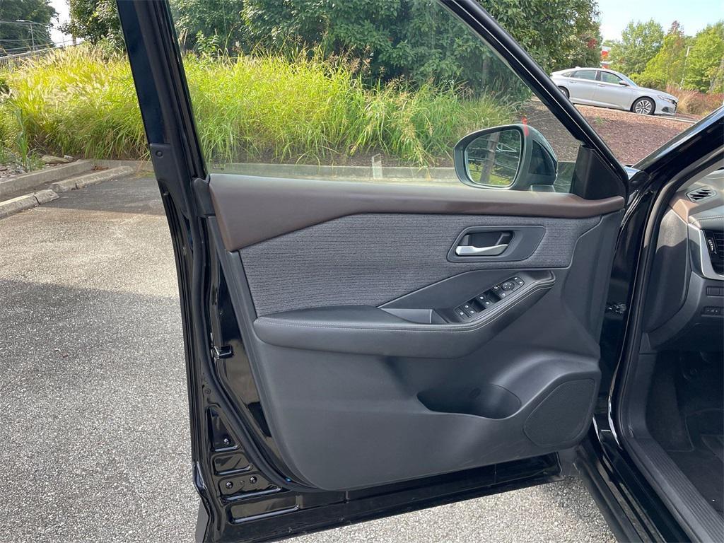 used 2021 Nissan Rogue car, priced at $22,500