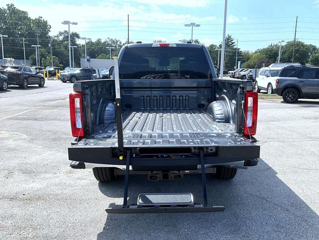 new 2025 Ford F-250 car, priced at $61,429