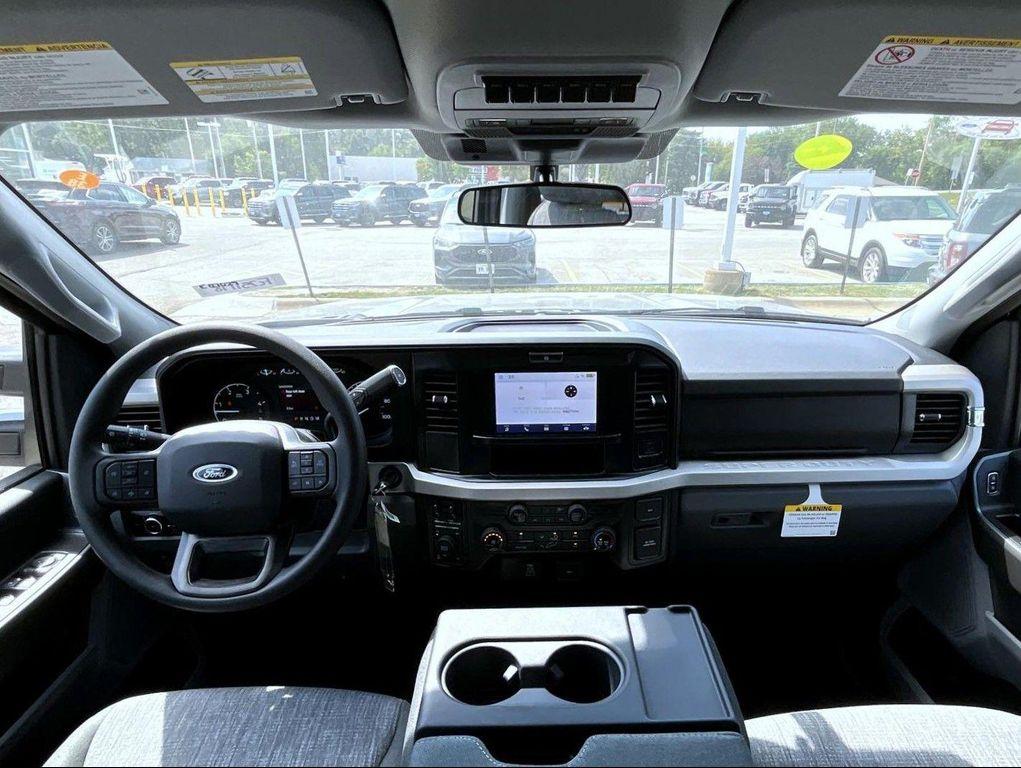new 2025 Ford F-250 car, priced at $61,429