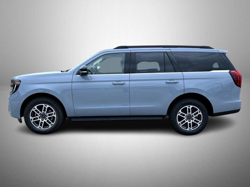 new 2025 Ford Expedition car, priced at $68,024