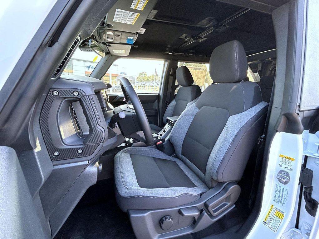 new 2025 Ford Bronco car, priced at $41,487