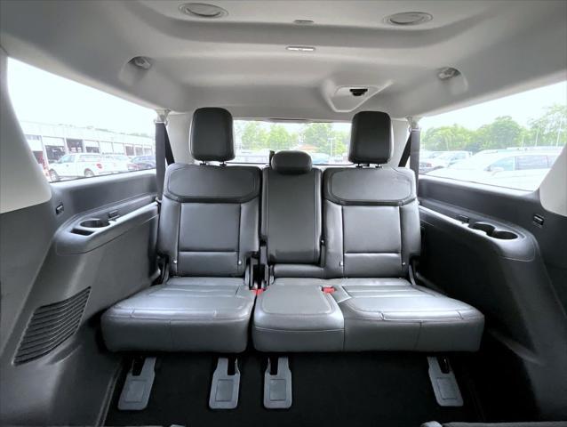 new 2025 Ford Expedition Max car, priced at $74,655