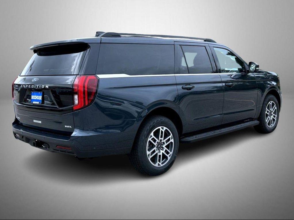 new 2025 Ford Expedition Max car, priced at $70,524