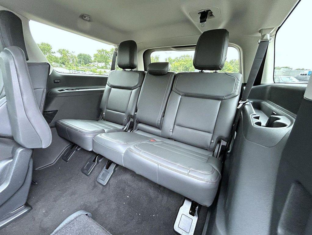 new 2025 Ford Expedition Max car, priced at $70,524