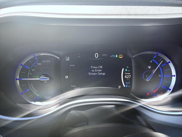 used 2024 Chrysler Pacifica Hybrid car, priced at $36,995