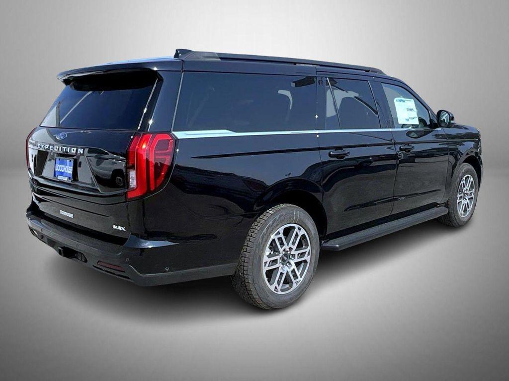 new 2025 Ford Expedition Max car, priced at $70,029
