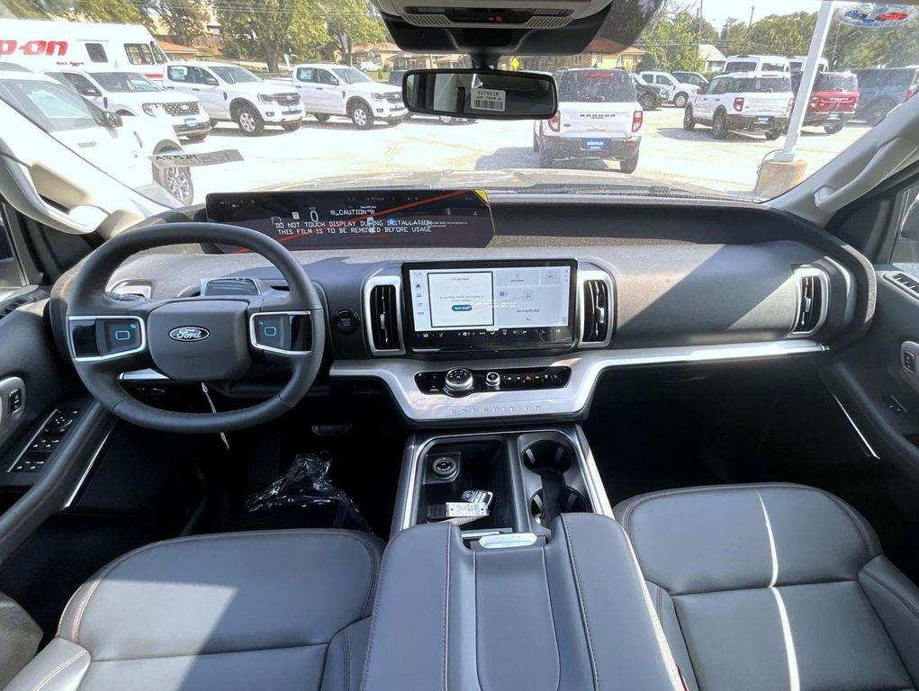 new 2025 Ford Expedition Max car, priced at $70,029
