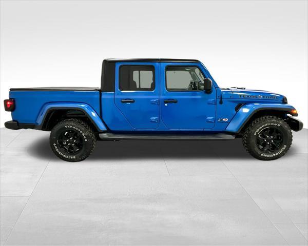 used 2022 Jeep Gladiator car, priced at $34,674