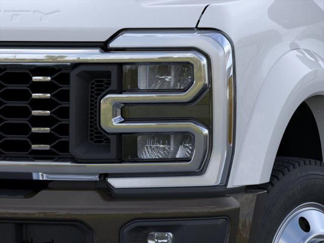 new 2025 Ford F-450 car, priced at $100,799