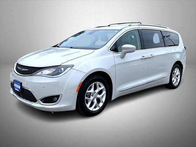 used 2020 Chrysler Pacifica car, priced at $17,495