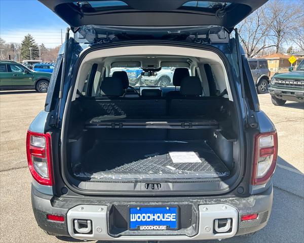 new 2025 Ford Bronco Sport car, priced at $31,704