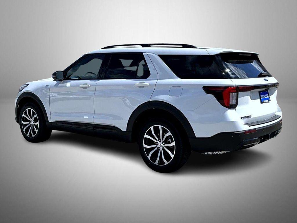 new 2025 Ford Explorer car, priced at $42,328