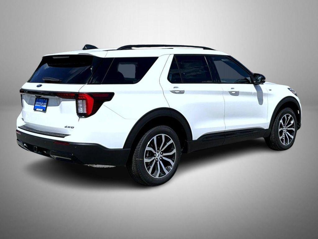 new 2025 Ford Explorer car, priced at $42,328