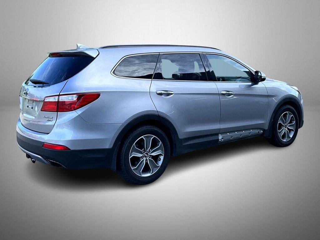 used 2014 Hyundai Santa Fe car, priced at $7,995