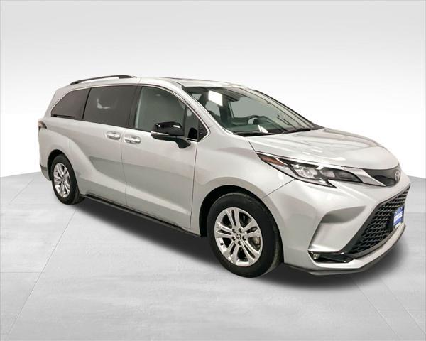 used 2023 Toyota Sienna car, priced at $44,487