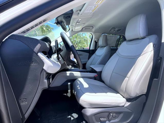 new 2025 Ford Explorer car, priced at $43,062