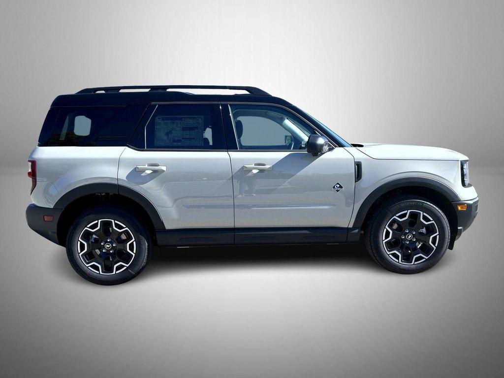 new 2025 Ford Bronco Sport car, priced at $34,800