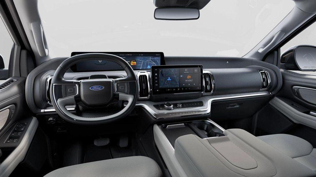 new 2025 Ford Expedition car, priced at $86,044