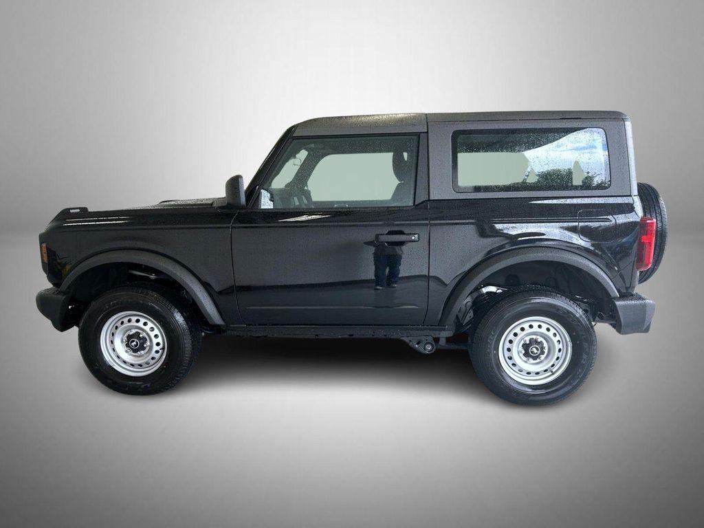 new 2025 Ford Bronco car, priced at $37,445