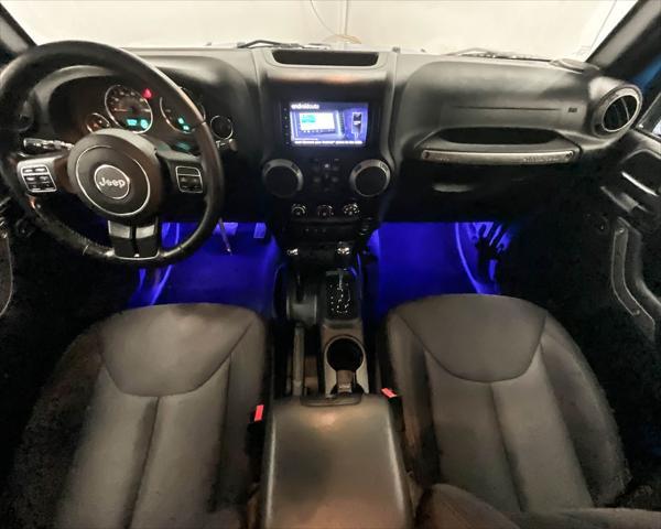 used 2015 Jeep Wrangler Unlimited car, priced at $19,995