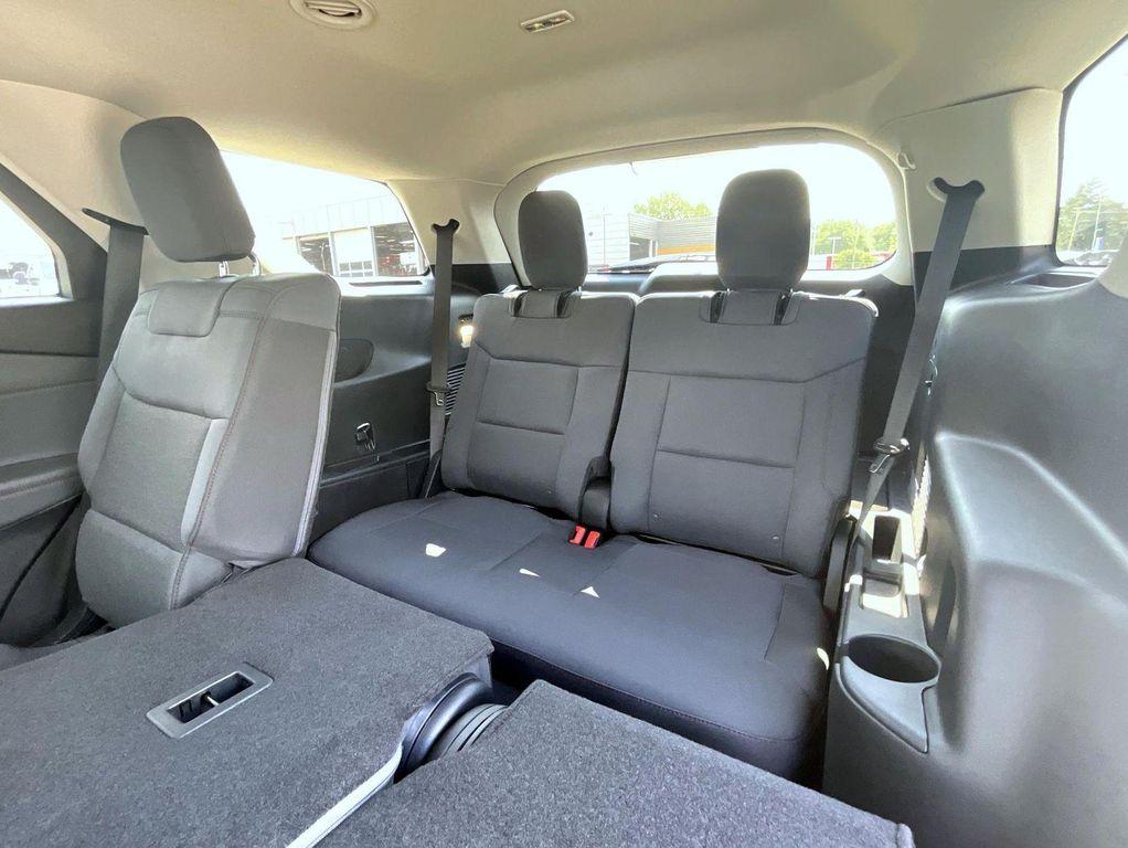 new 2025 Ford Explorer car, priced at $35,809