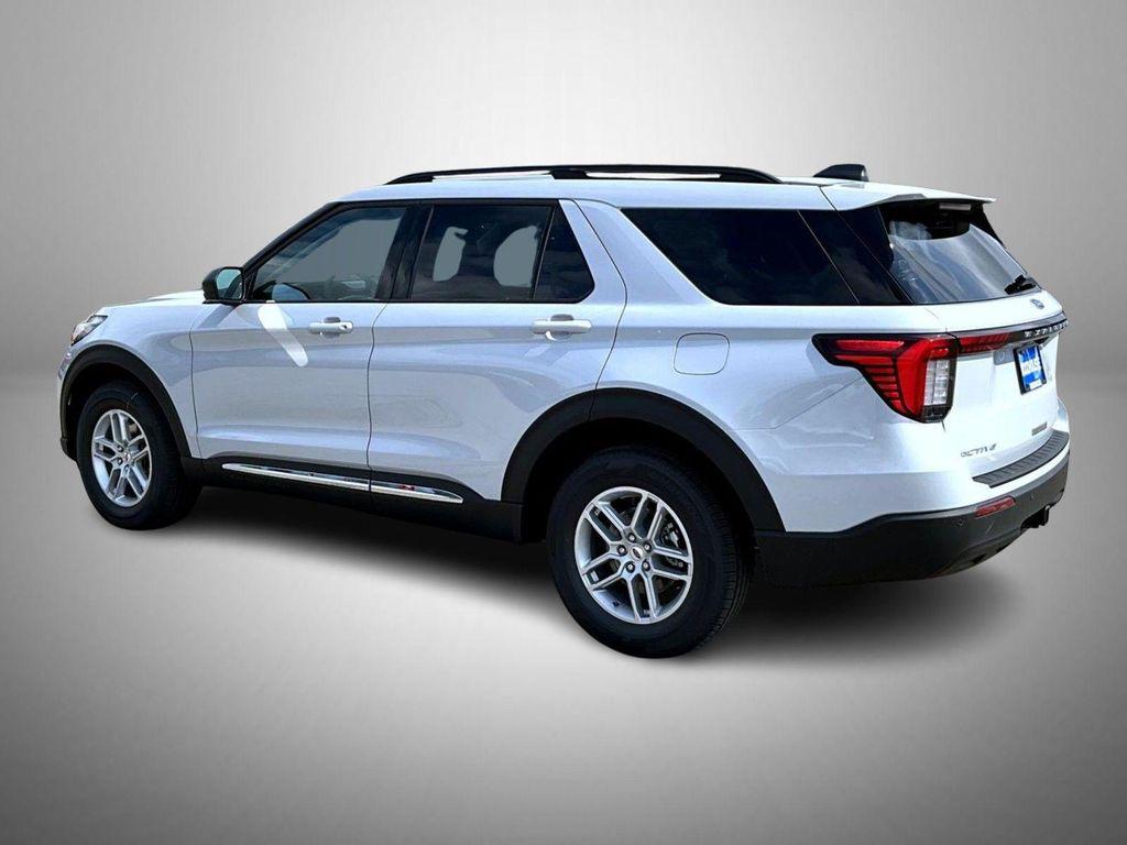 new 2025 Ford Explorer car, priced at $35,809