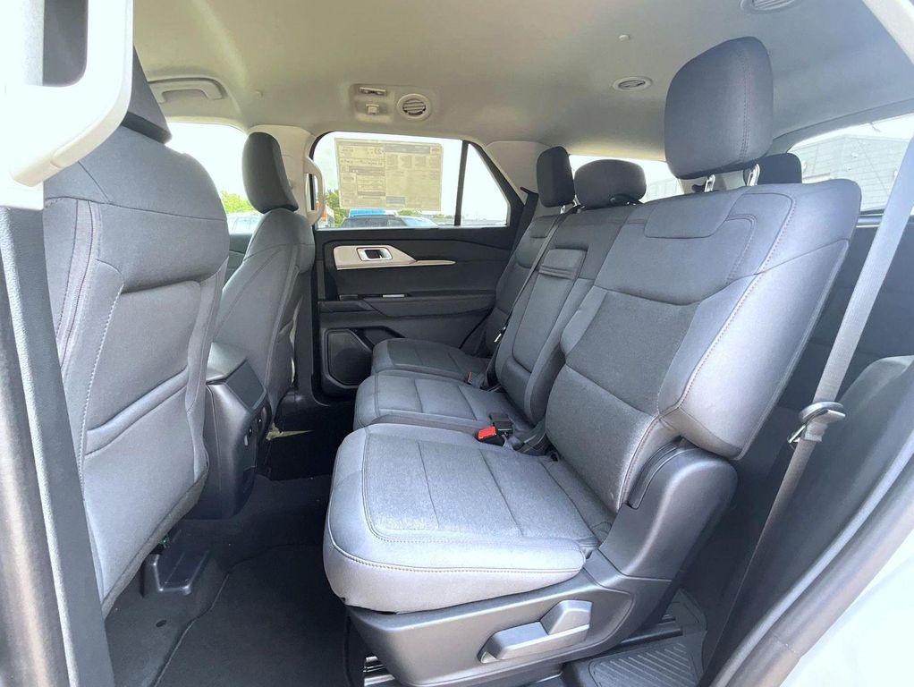 new 2025 Ford Explorer car, priced at $35,809